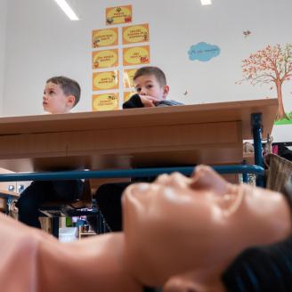 ViDRa doktor a a csomádi Esztergály Mihály Általános Iskolában